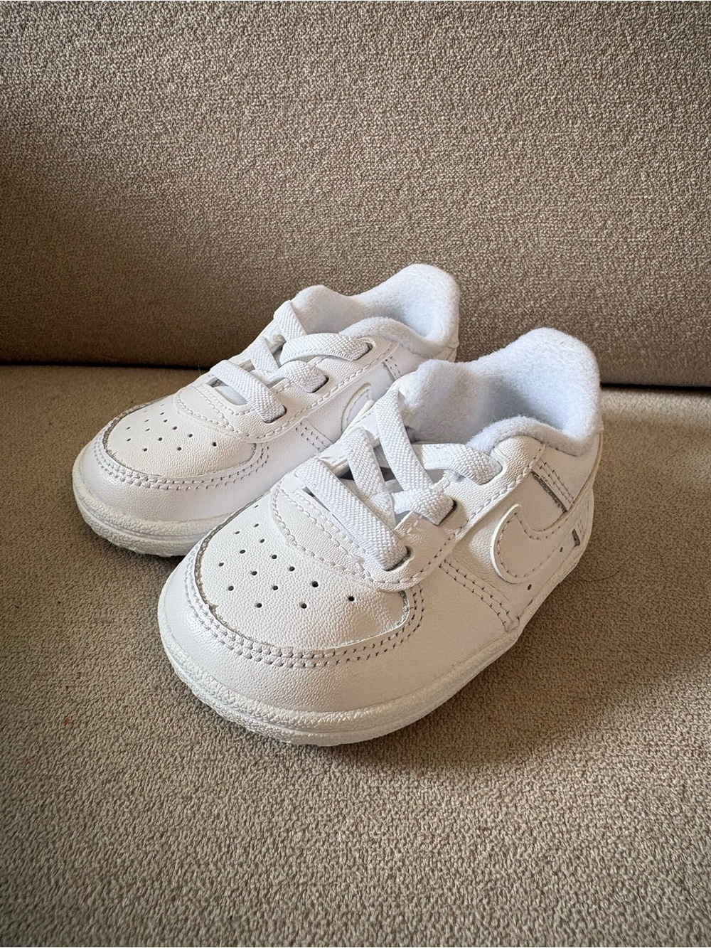 Nike Force 1 Crib Sneakers